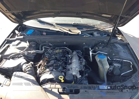 2013 Audi A4 2.0T Premium из США, поврежденный, VIN WAUFFAFL1DN010946